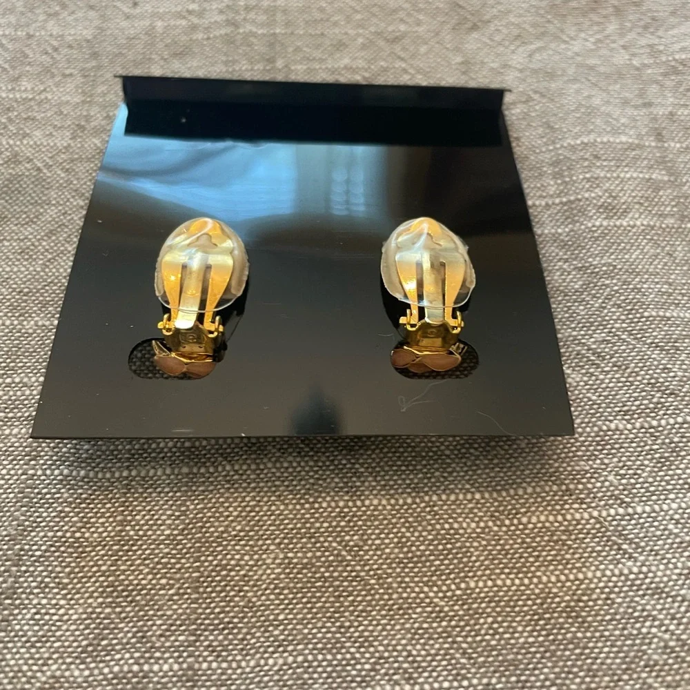 Dolphin Ore Gold and Purple Women's Earrings